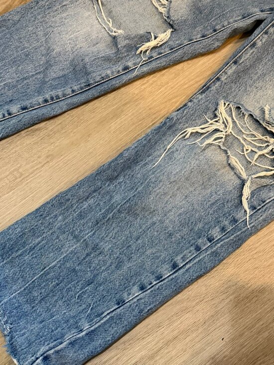 Garage 90s Straight Distressed Cropped Jeans Size 9 - Picture 3 of 7